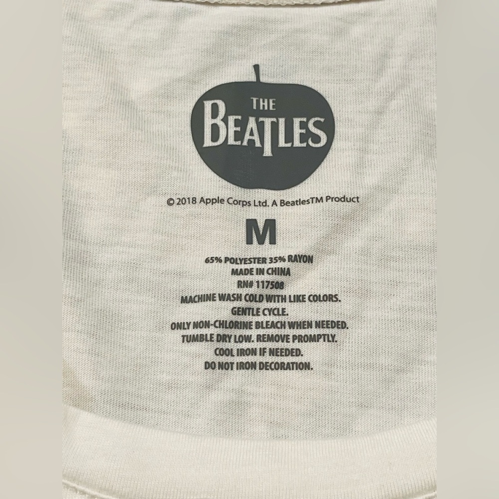 NWT The Beatles Women’s Flag 2pc Loungewear Set - Picture 6 of 8